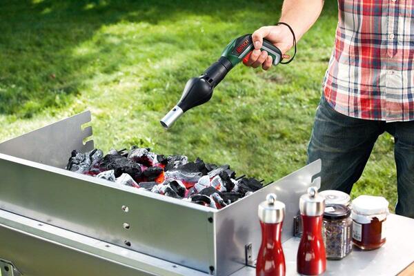 Насадка Bosch IXO для розпалювання вогню