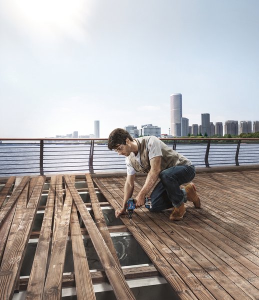 Акумуляторний дриль-шуруповерт Bosch Professional GSR 18V-50