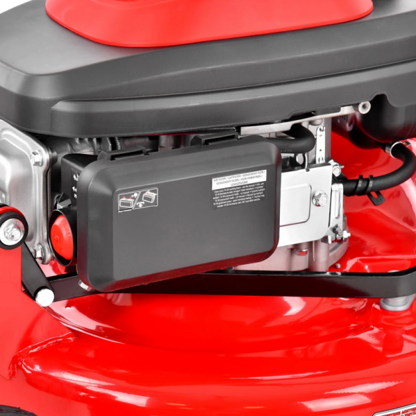 Бензинова косарка з приводом HECHT 551 XR 5 in1