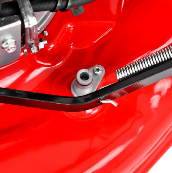 Бензинова косарка з приводом HECHT 551 XR 5 in1