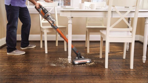 Пилосос акумуляторний BLACK+DECKER BHFEV182C