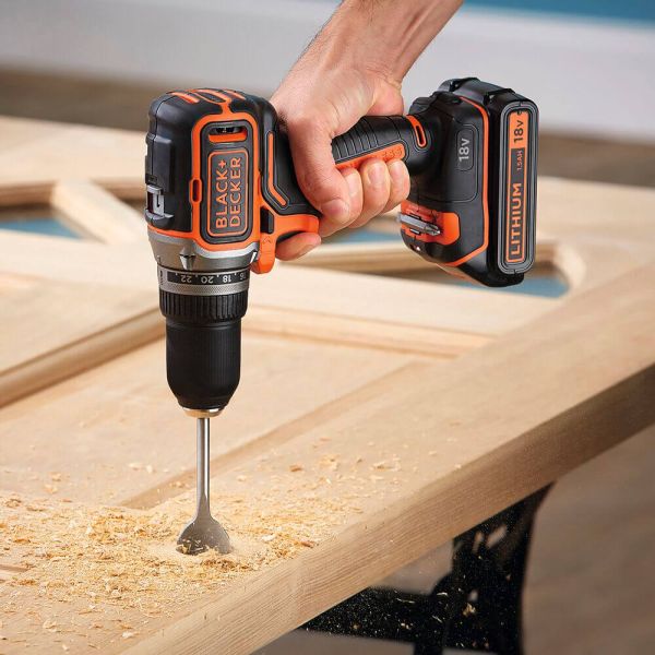 Дриль-шурупокрут акумуляторний безщітковий BLACK+DECKER BL186N