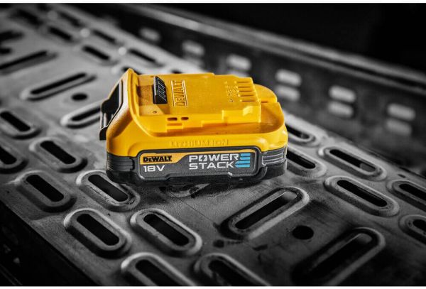 Набір акумуляторних батарей PowerStack DeWALT DCBP034E2