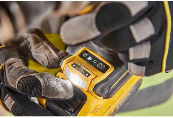 Дриль-шурупокрут акумуляторний безщітковий ударний DeWALT DCD1007NT