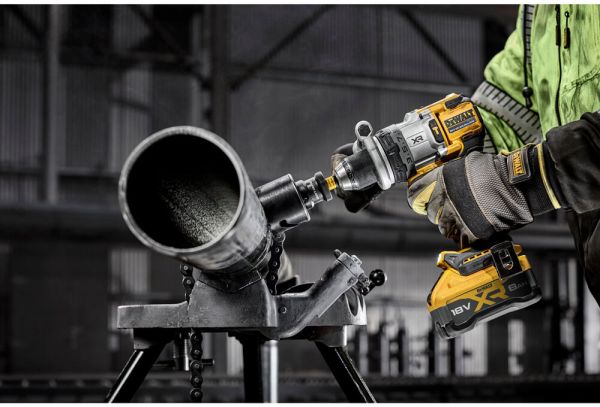 Дриль-шурупокрут акумуляторний безщітковий ударний DeWALT DCD1007WW1T