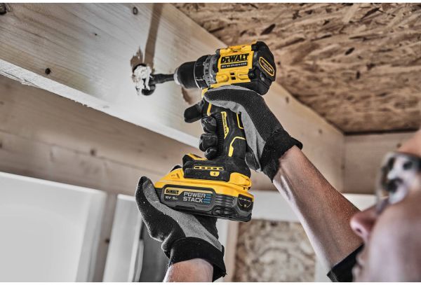 Набір з двох інструментів безщіткових DeWALT DCK2051E2T