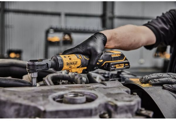 Гайкокрут кутовий - ключ-храповик акумуляторний безщітковий DeWALT DCF512D1G