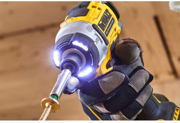 Шурупокрут ударний акумуляторний безщітковий DeWALT DCF860E2T
