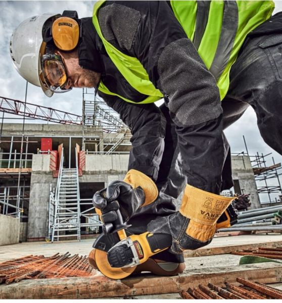 Набір з двох інструментів безщіткових DeWALT DCK2080P2T