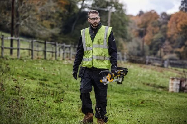 Коса акумуляторна безщіткова DeWALT DCMST561P1