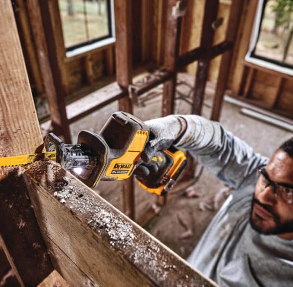 Пила шабельна акумуляторна безщіткова DeWALT DCS369NT