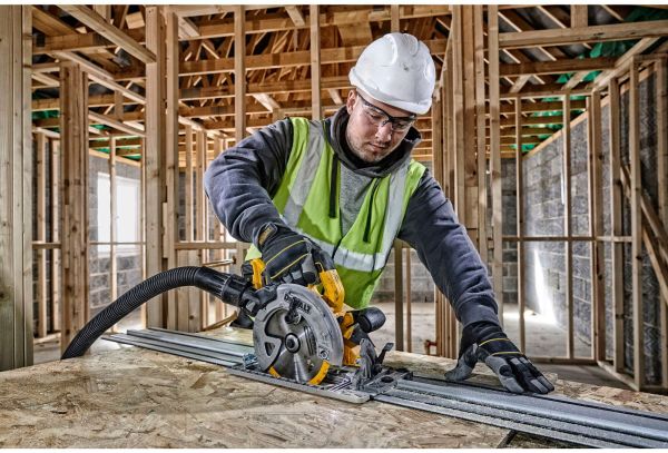 Пила дискова акумуляторна безщіткова DeWALT DCS572NT