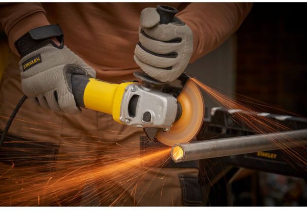 Шліфмашина кутова - болгарка мережева STANLEY FATMAX FMEG225VS