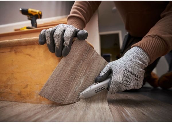 Ніж FatMax® Heavy Duty довжиною 165 мм з фіксованим лезом для оздоблювальних робіт STANLEY FMHT10501-0