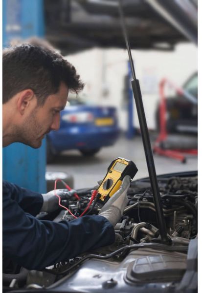 Мультиметр цифровий категорії САТ III STANLEY FMHT82565-0