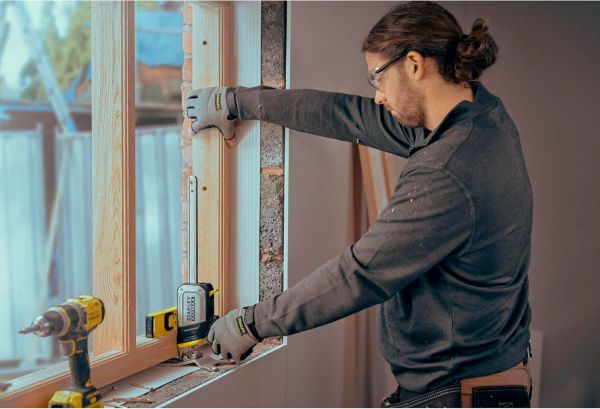 Струбцина розпірна-домкрат FATMAX® TradeLift™ тригерна, максимальна вантажопідйомність 150 кг STANLEY FMHT83550-1