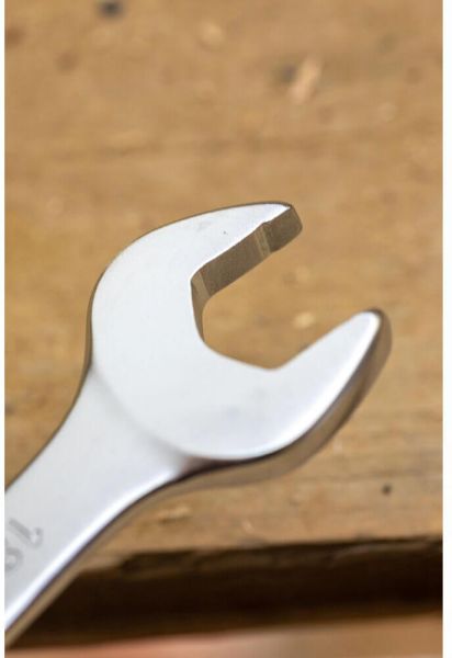 Ключ гайковий комбінований розміром 15 мм з храповим механізмом STANLEY FMMT13088-0