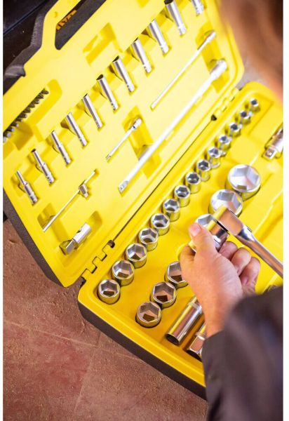 Набір голівок торцевих 1/4, 1/2 MaxiDrive, 81 предмет STANLEY FMMT82826-1