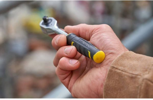 Набір голівок торцевих 1/4, 1/2 MaxiDrive, 81 предмет STANLEY FMMT82826-1