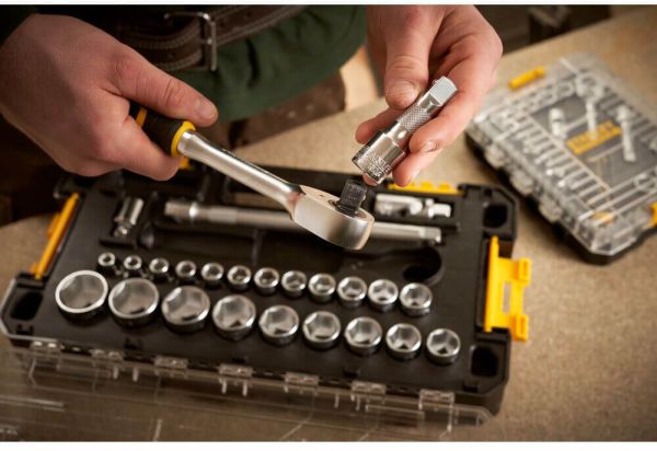 Набір торцевих головок 1/2 FATMAX® Maxi Drive, шестигранних, 26 предметів STANLEY FMMT98103-1