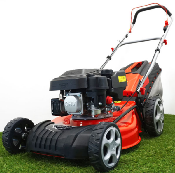 Газонокосарка бензинова HECHT 546