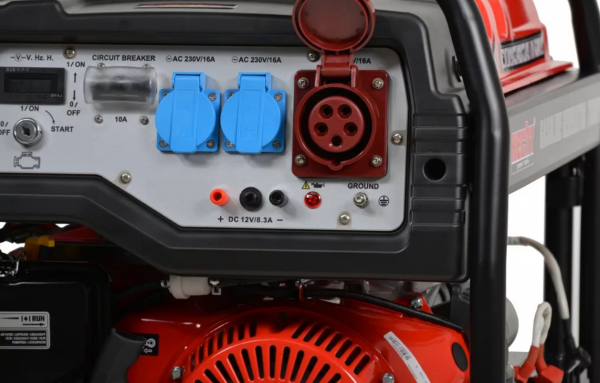 Генератор бензиновий трифазний HECHT GG 8000