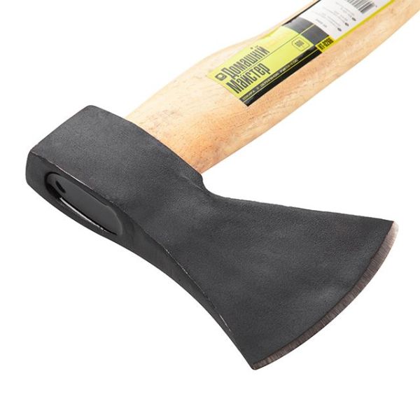 Сокира 600 г.з дерев'яною рукояткою HT-0266