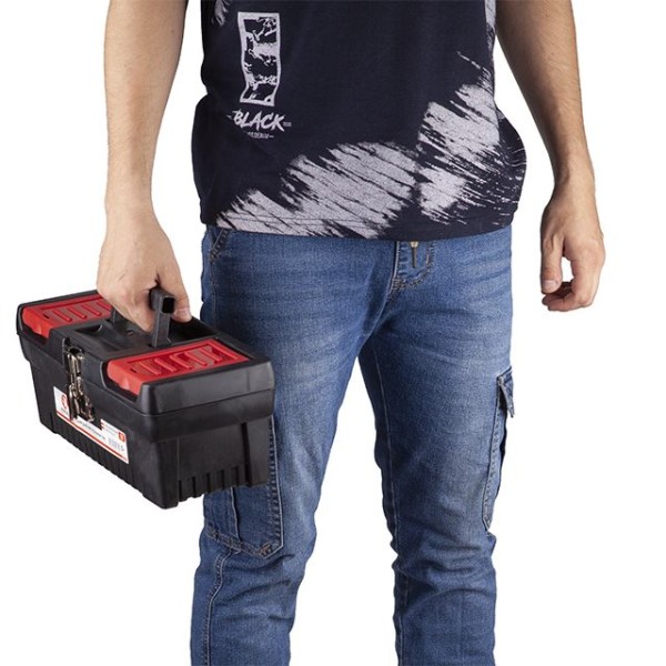 Ящик для інструментів з металевими замками 13