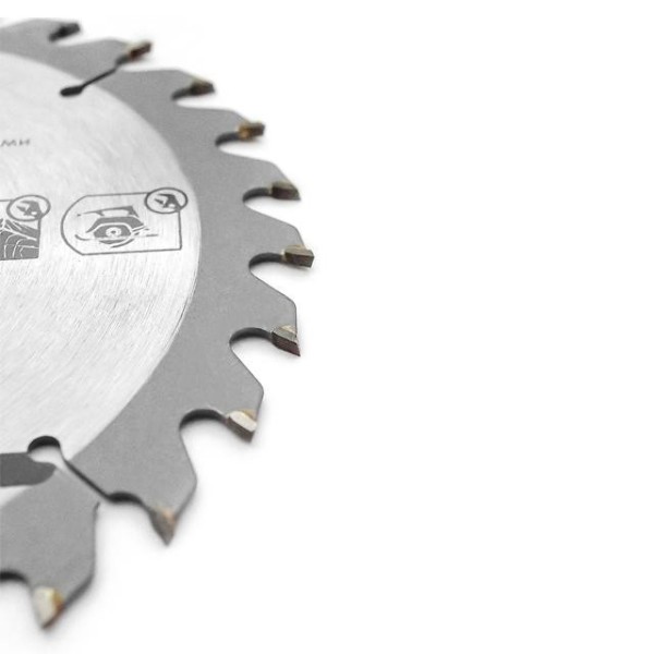 Диск пиляльний по деревині з твердосплавними напайками 230*22*1.6 мм, 40 зубів INTERTOOL CT-3044