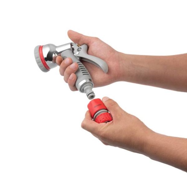 Пістолет-розпилювач для поливу хромований, 8 функцій (центральний, туман, душ, кутовий, повний, злива, конічний, плоский), адаптер 1/2", 3/4", конектори на шланг 1/2" INTERTOOL GE-0005