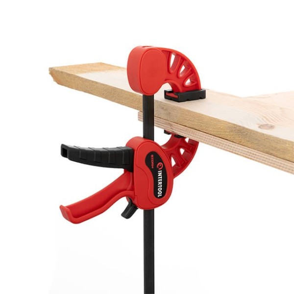 Струбцина автомат 750 * 75мм, зусилля затиску до 135 кг INTERTOOL HT-6175