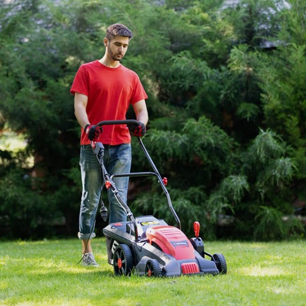 Газонокосарка електрична 1.8 кВт, 230 В~50 Гц, 2850 об/хв, ширина захвату 420 мм, висота зрізу 25-75 мм, контейнер 50 літрів STORM INTERTOOL WT-1201