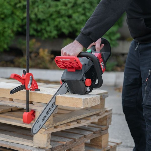 Пила ланцюгова акумуляторна з безщітковим двигуном 40 В (2х20 В), шина 35 см, SDS-система натягу ланцюга, без ЗП та АКБ INTERTOOL WT-9211