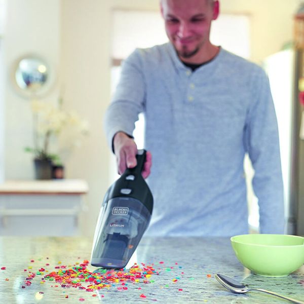 Пилосос акумуляторний BLACK+DECKER NSVA315J