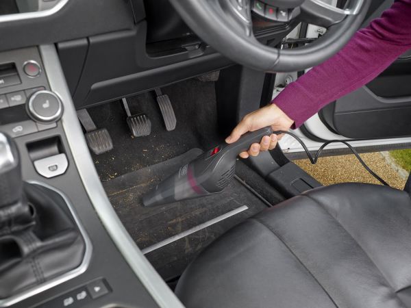 Пилосос автомобільний BLACK+DECKER NVB12AVA