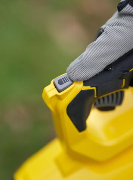 Повітродувка акумуляторна безщіткова STANLEY FATMAX SFMCBL7M1