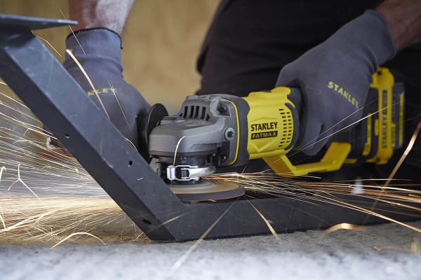 Шліфмашина кутова акумуляторна - болгарка акумуляторна STANLEY FATMAX SFMCG400B