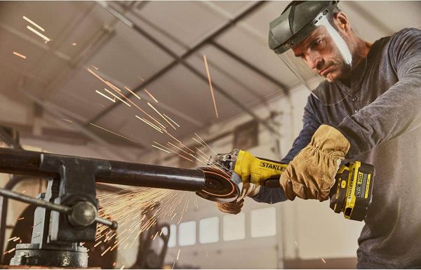 Шліфмашина кутова акумуляторна безщіткова STANLEY FATMAX SFMCG700B