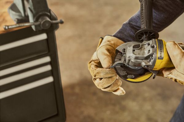 Шліфмашина кутова акумуляторна безщіткова STANLEY FATMAX SFMCG700M2K