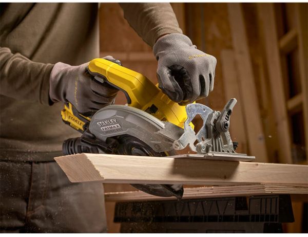 Пила циркулярна акумуляторна STANLEY FATMAX SFMCS550M2K