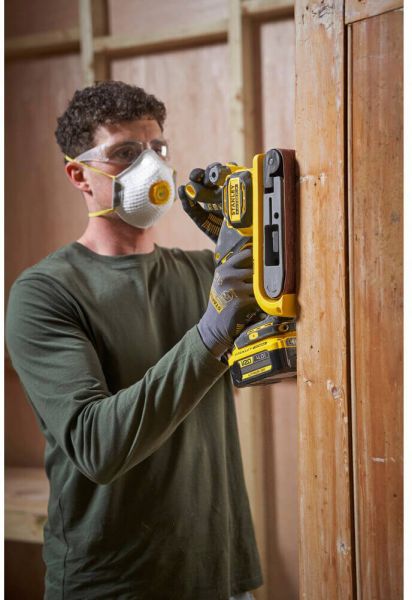 Шліфмашина стрічкова акумуляторна STANLEY FATMAX SFMCW223B