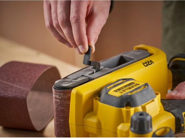 Шліфмашина стрічкова акумуляторна STANLEY FATMAX SFMCW223B