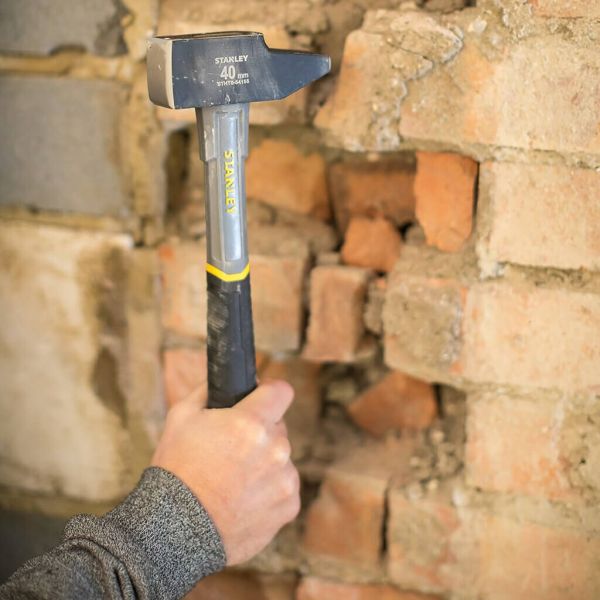 Молоток інженерний Fiberglass, вага 300 г STANLEY STHT0-54131