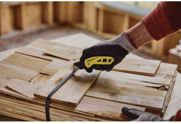 Ніж складаний з фіксованим лезом для оздоблювальних робіт STANLEY STHT10424-0