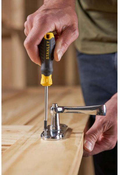 Викрутка Cushion Grip під шліц Ph1 з довжиною жала 75 мм STANLEY STHT16155-0