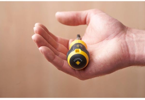 Викрутка Cushion Grip під шліц Pz2 з довжиною жала 45 мм STANLEY STHT16196-0