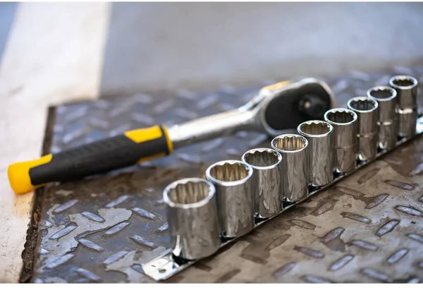 Набір головок торцевих 1/2 з одинадцяти предметів STANLEY STMT82671-0