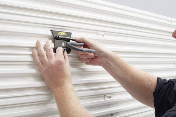 Гачок зігнутий шарнірний для підвісної системи зберігання STANLEY STST82605-1