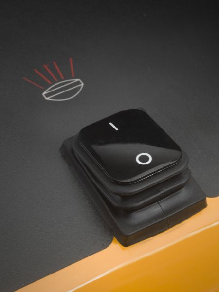 Підмітальна машина бензинова самохідна STIGA SWS600GE