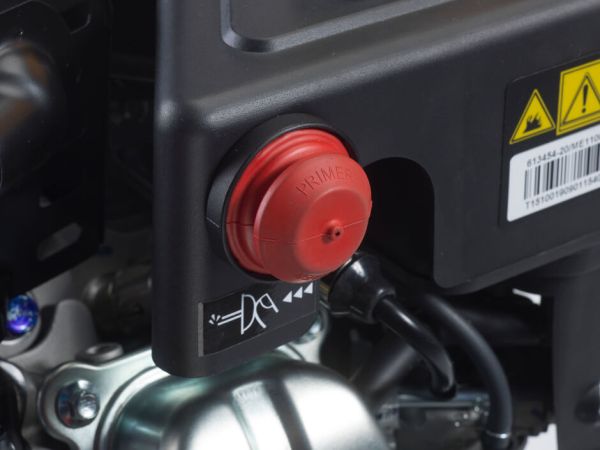 Підмітальна машина бензинова самохідна STIGA SWS800GE